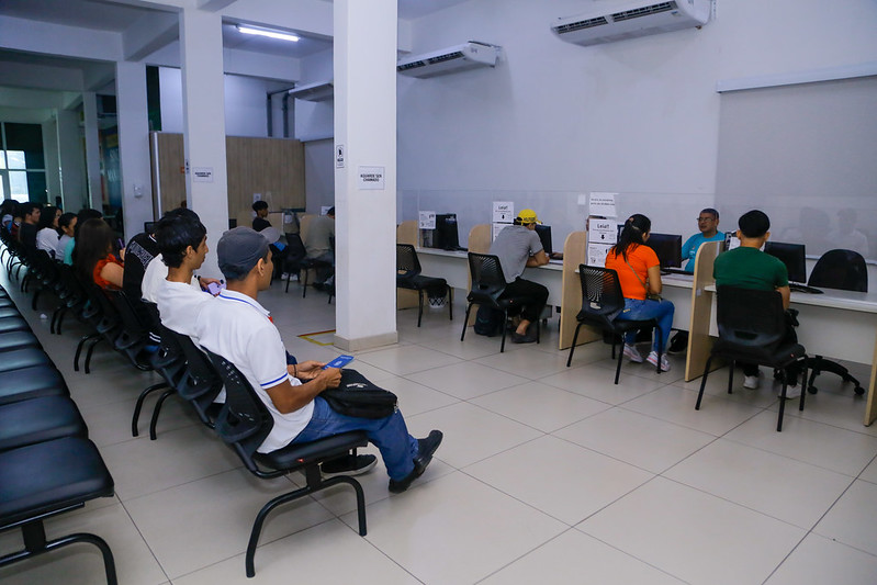 Sine Manaus oferta 370 vagas de emprego nesta quinta–feira, 25/9