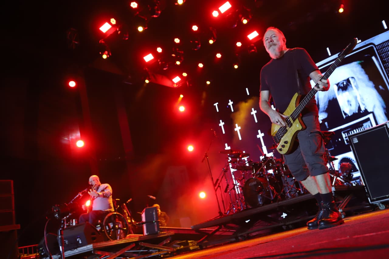 Os Paralamas do Sucesso emocionaram a terceira e última noite do ‘#Sou Manaus 2025’ no palco Alfândega