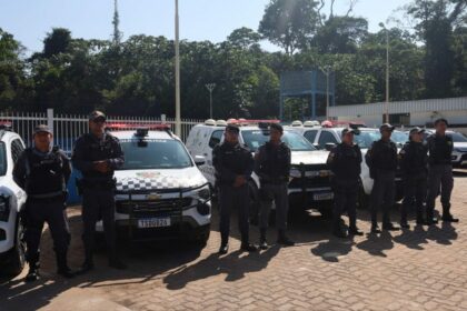 Governador Wilson Lima fortalece segurança de Presidente Figueiredo com novas viaturas e leva investimentos ao setor primário