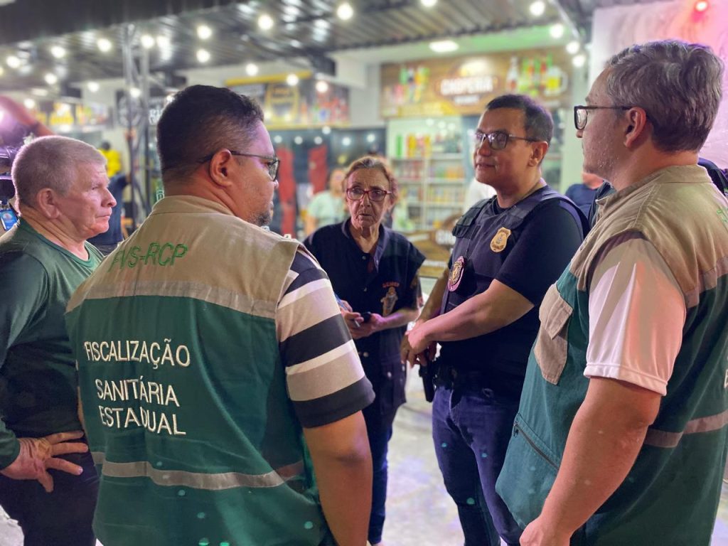 Central Integrada de Fiscalização notifica bares e adegas por falta de licença para funcionamento e licença sanitária