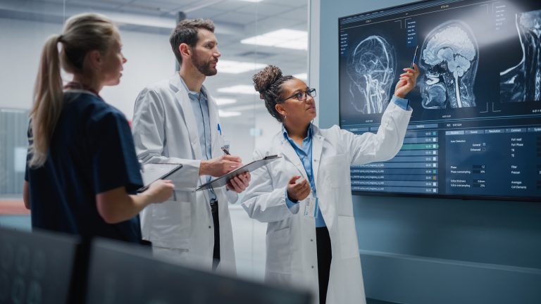 Comissão debate carreira dos empregados de empresa pública de serviços hospitalares