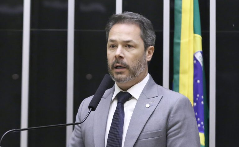 Comissão aprova exigência de rotas de fuga acessíveis em prédios de uso coletivo