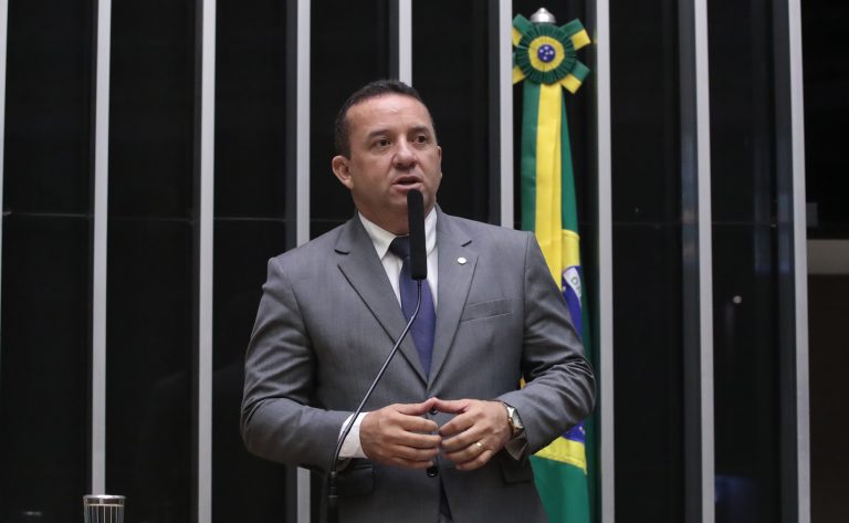 Comissão aprova projeto com medidas para incentivar a economia criativa