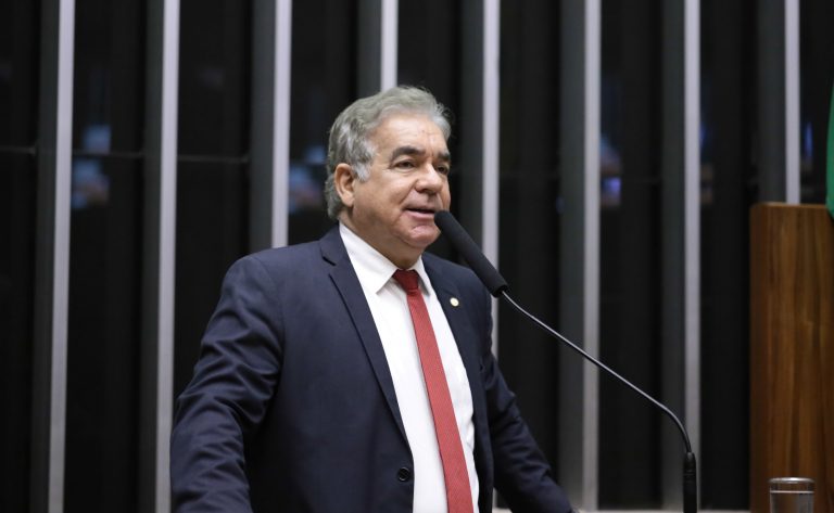 Comissão aprova ampliação de lista produtos de estoque público para ração animal