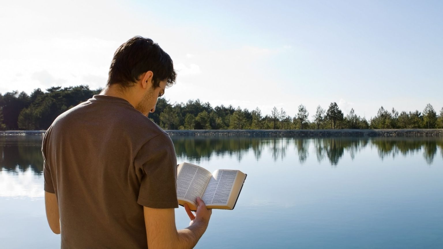 A Fidelidade de Deus é Meu Refúgio: Vivendo a Palavra com Confiança