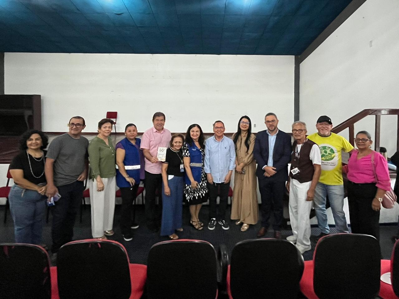 Prefeitura de Manaus esclarece que uso do Cartão Passa Fácil+ por idosos é opcional