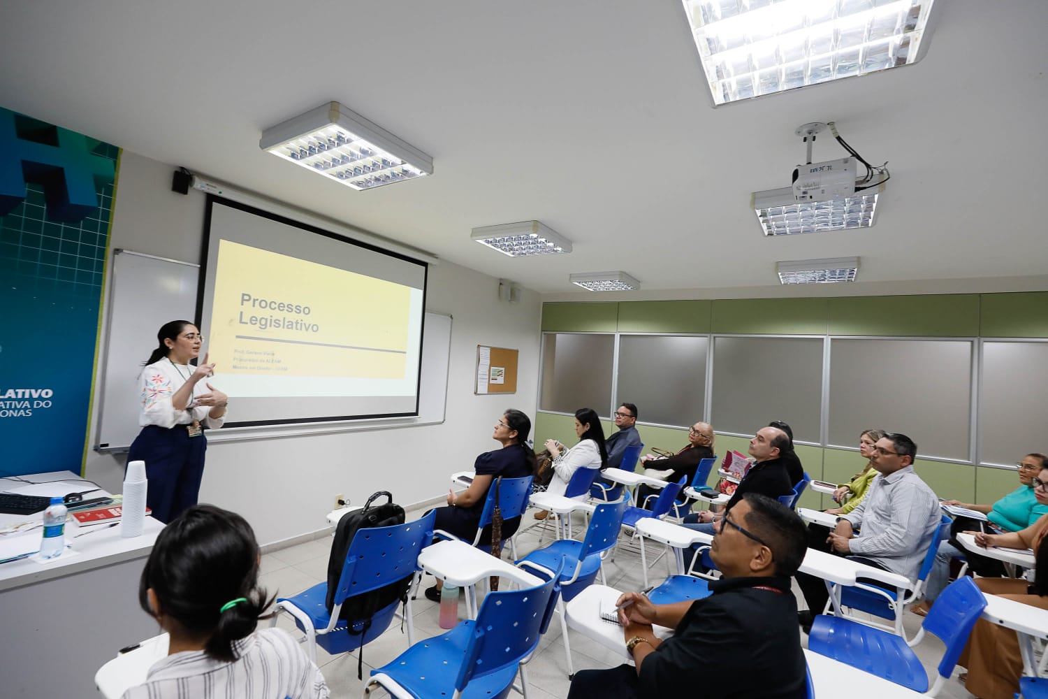 Escola do Legislativo da Aleam oferece curso de gerenciamento de conflitos