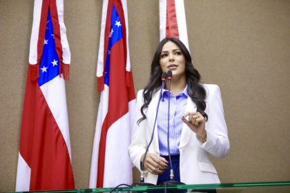 Mayra Dias cobra explicações sobre contrato de R$ 1,9 bilhão com o IDEAS para gestão do Complexo Hospitalar Leste Mayra Dias cobra explicações sobre contrato de R$ 1,9 bilhão com o IDEAS para gestão do Complexo Hospitalar Leste