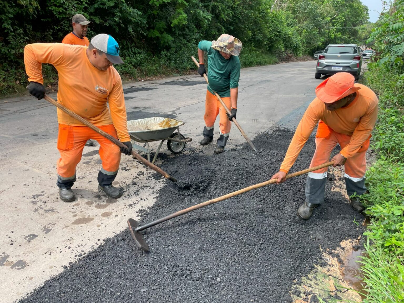 Prefeitura de Manaus revitaliza trecho da avenida Coronel Teixeira e melhora mobilidade na Ponta Negra