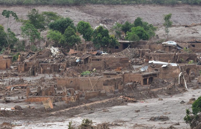 Audiência pública debate reparação ambiental da Bacia do Rio Doce