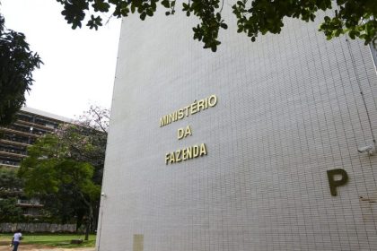 Projeto busca rever Plano Plurianual 2024-2027