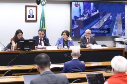 Governo reforça prioridade no acolhimento humanizado de brasileiros deportados dos Estados Unidos Governo reforça prioridade no acolhimento humanizado de brasileiros deportados dos Estados Unidos