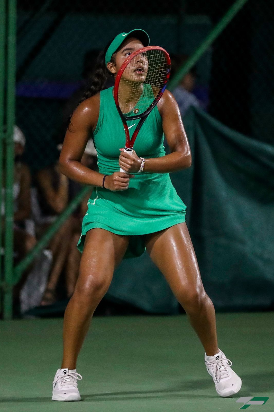 Beatriz Nahmias, de 15 anos, estreia em torneio profissional W15 em Lima com apoio do programa Manaus Olímpica e da Semjel