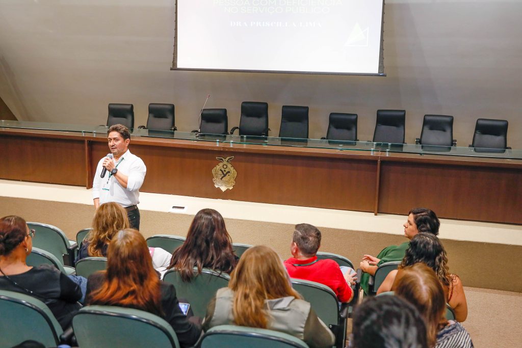 Escola do Legislativo Senador José Lindoso da Aleam realiza Jornada Pedagógica
