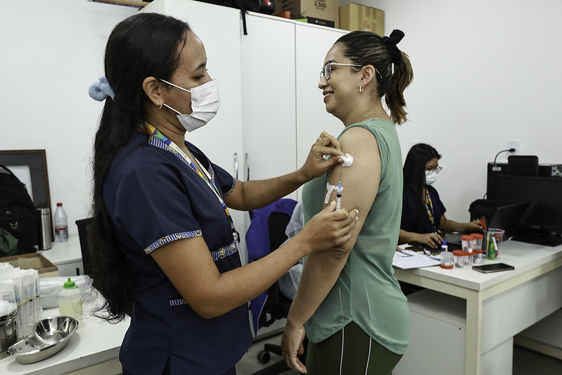 PMM leva serviços essenciais à população na Ponta Negra