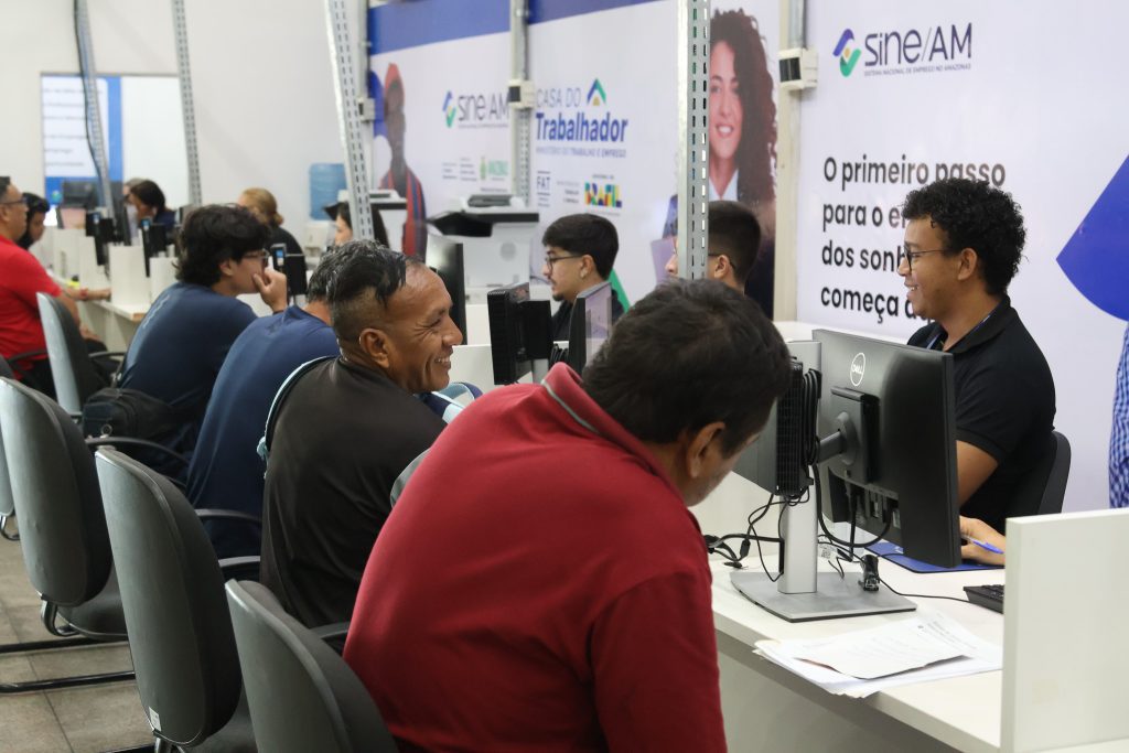 Sine Amazonas divulga 226 vagas de emprego para esta quarta-feira Sine Amazonas divulga 226 vagas de emprego para esta quarta-feira