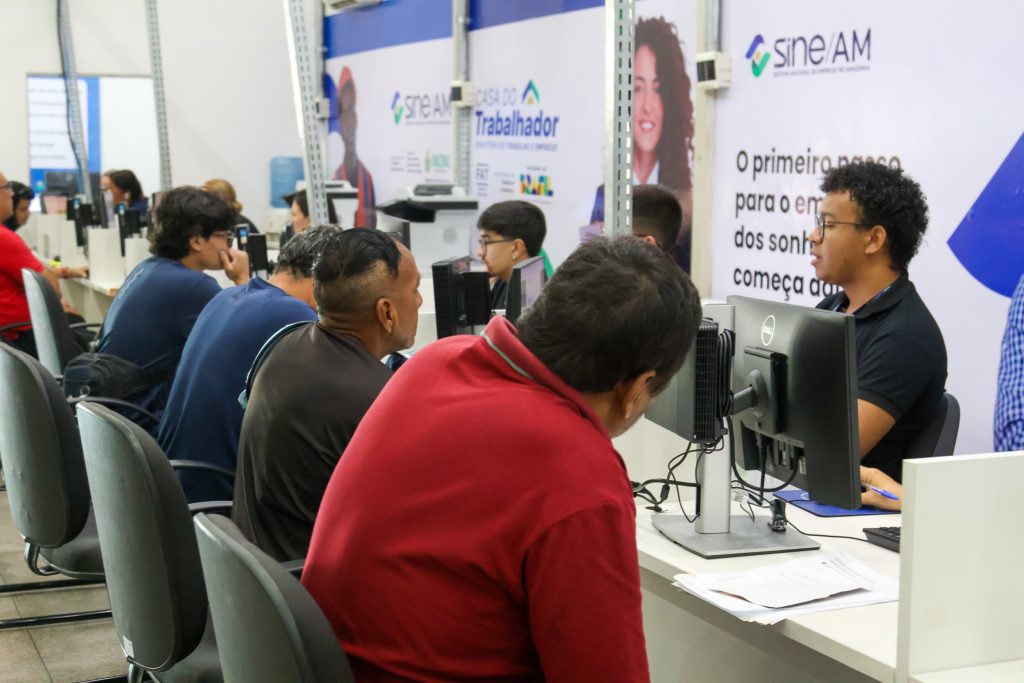 Sine Amazonas divulga 263 vagas de emprego para esta sexta-feira Sine Amazonas divulga 263 vagas de emprego para esta sexta-feira