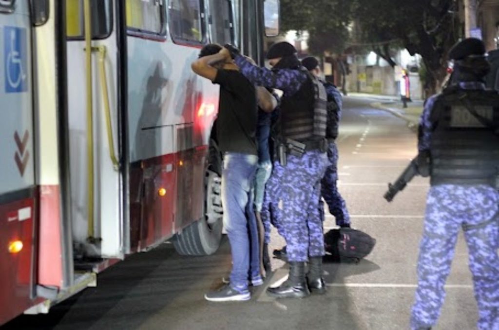 Prefeitura intensifica segurança nos transportes coletivos Prefeitura intensifica segurança nos transportes coletivos