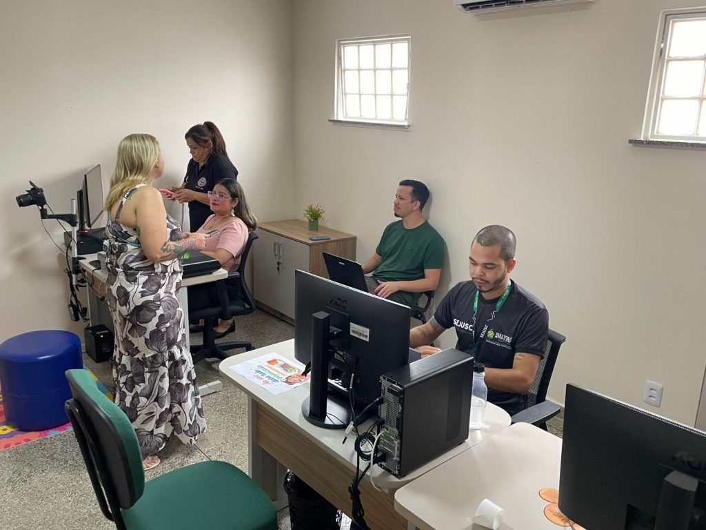 Sejusc inaugura espaço de cidadania para crianças e adolescentes atendidos no Ciaca Sejusc inaugura espaço de cidadania para crianças e adolescentes atendidos no Ciaca
