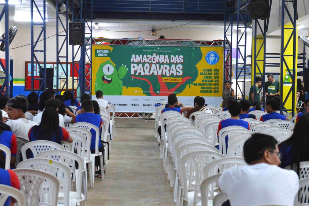 Amazônia das Palavras percorre sete cidades do Amazonas com oficinas literárias e doação de livros até 18 de maio em Manaus