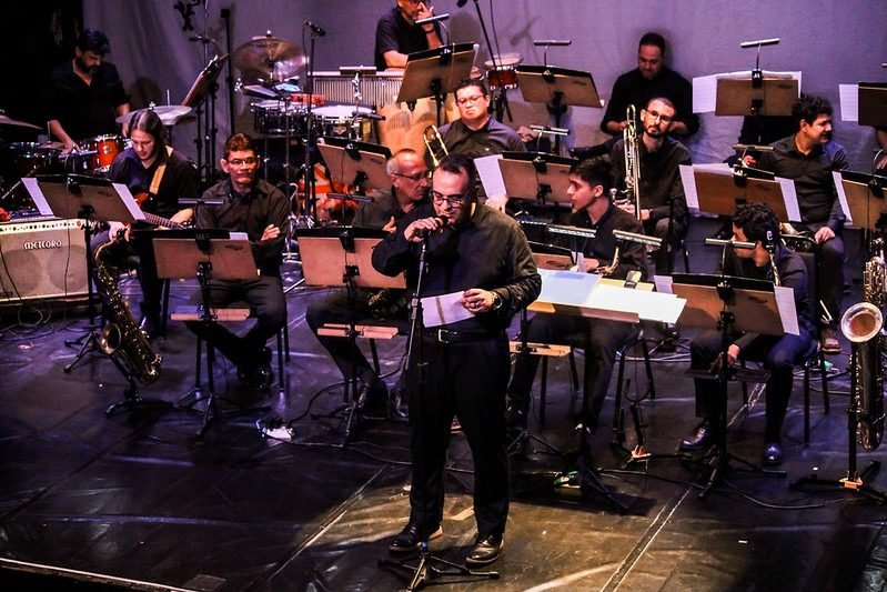 Amazonas Band apresenta concerto com trilhas de filmes no Teatro da Instalação em comemoração aos 25 anos