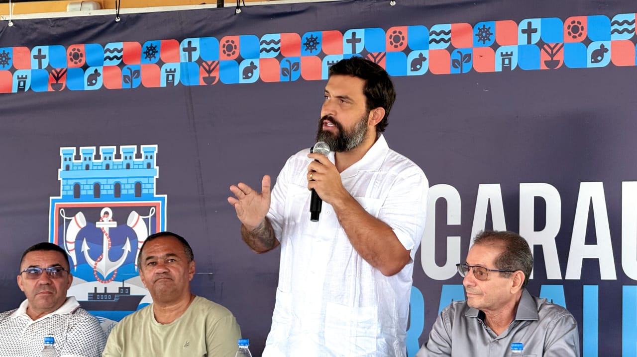 Deputado-Dr-George-Lins-garante-reconhecimento-estrategico-ao-acai-de-Carauari-Foto-Leandro-Castro