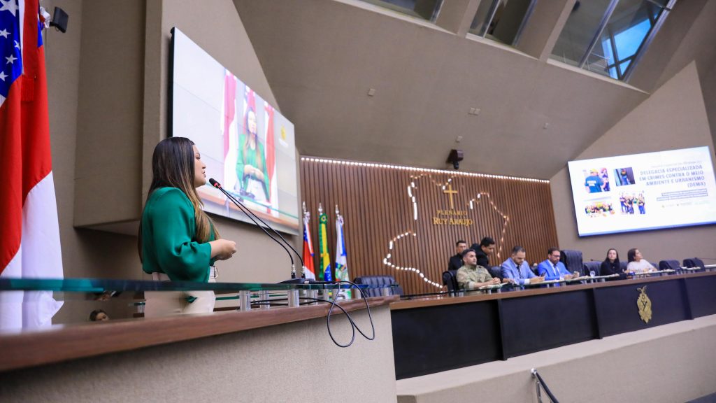 Aleam aprova leis ambientais para combater o tráfico de madeira e enfrentar eventos climáticos extremos