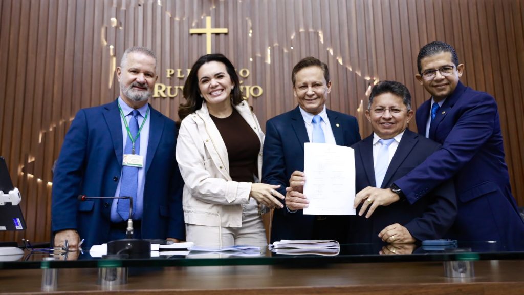 Diario-Oficial-da-Aleam-publica-nomes-dos-primeiros-convocados-do-concurso-publico-da-Casa-Legislativa-Foto-Danilo-Mello-Aleam