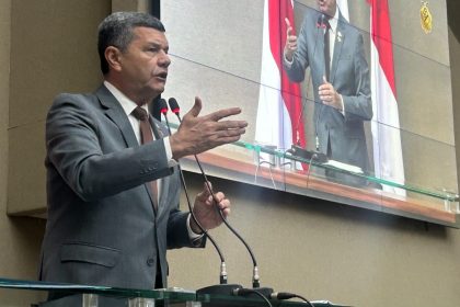 Comandante Dan critica prioridades do Governo do Amazonas e cobra pagamento de dívidas antes de novos anúncios