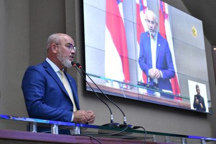Deputado Cabo Maciel apresenta novas propostas de Lei que versam sobre direito do consumidor, segurança pública e educação