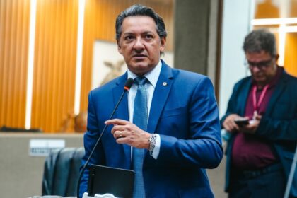 PL de Felipe Souza veta publicidade de bets em espaços financiados pelo Estado