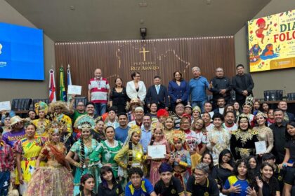 Sessão reuniu estudantes, educadores, coordenadores e representantes de movimentos culturais, com destaque para os 54 anos do Festival Folclórico Marquesiano