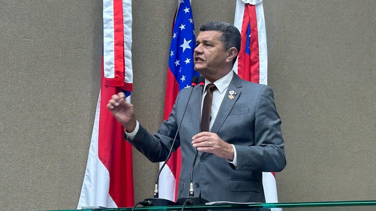 Com retorno das sessões, Comandante Dan quer ampliar lei de segurança hídrica para garantir prioridade no acesso à água potável no interior do Amazonas