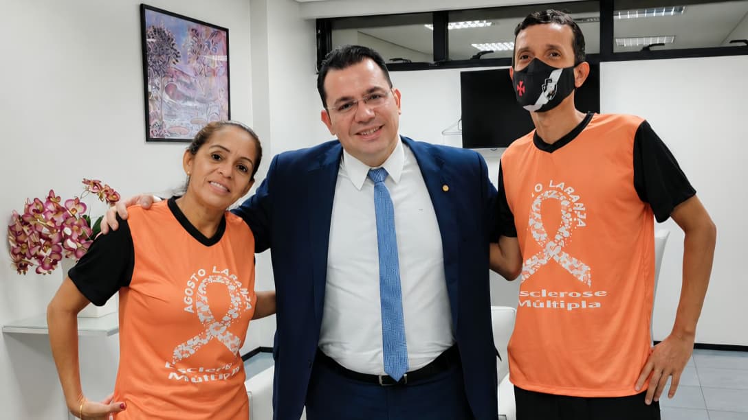 Wilker Barreto destaca Dia de Conscientização sobre a Esclerose Múltipla, instituído por lei de sua autoria