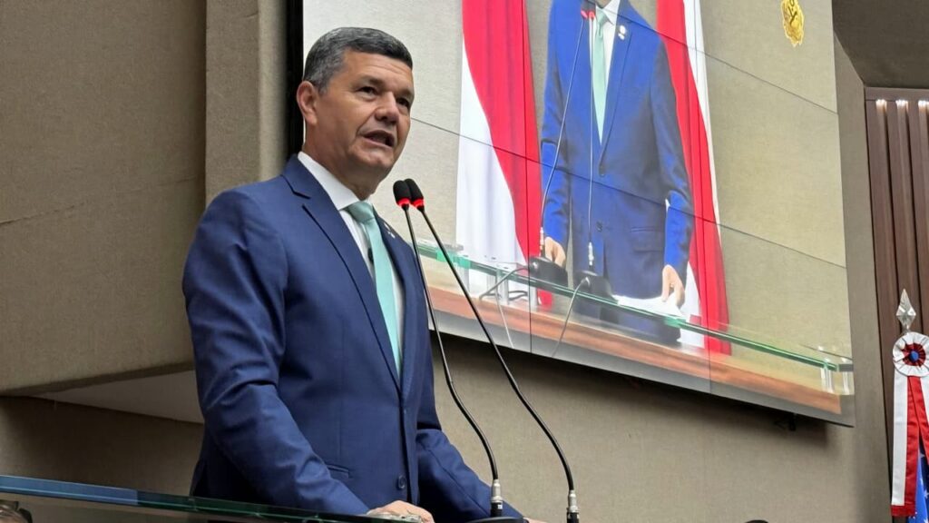 Comandante-Dan-cobra-respostas-para-demandas-de-Autazes-Borba-Envira-e-Nova-Olinda-do-Norte