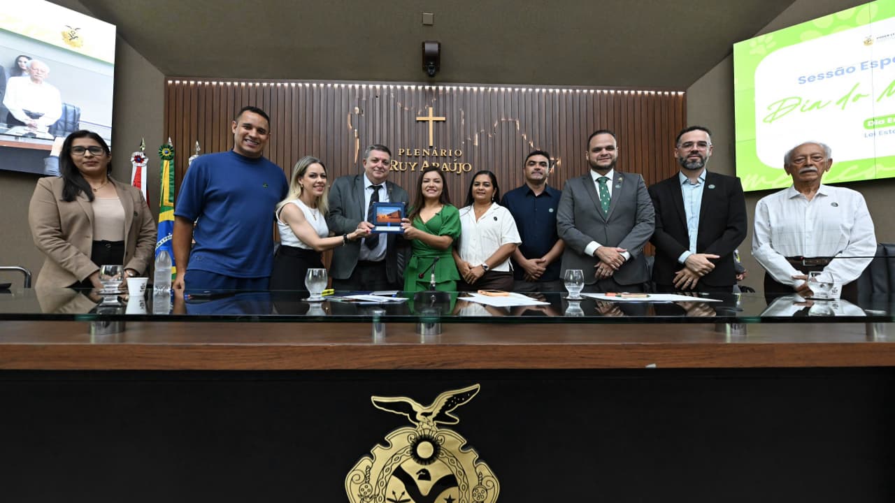 Deputada Joana Darc reforça defesa da medicina veterinária e valorização da categoria no Amazonas