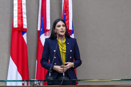 Mayra Dias cobra solução para falta de merenda e melhorias no transporte escolar no Amazonas