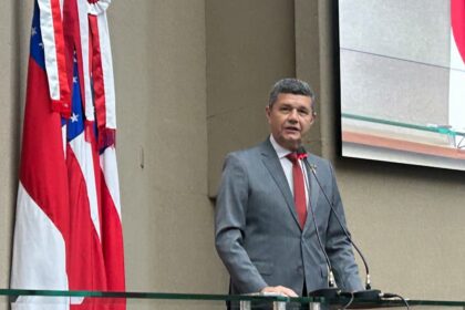 Comandante Dan alerta que domínio de facções ameaça democracia e soberania no Amazonas