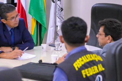 Deputado João Luiz cobra melhorias no serviço de travessia do Igapó-Açu na BR-319