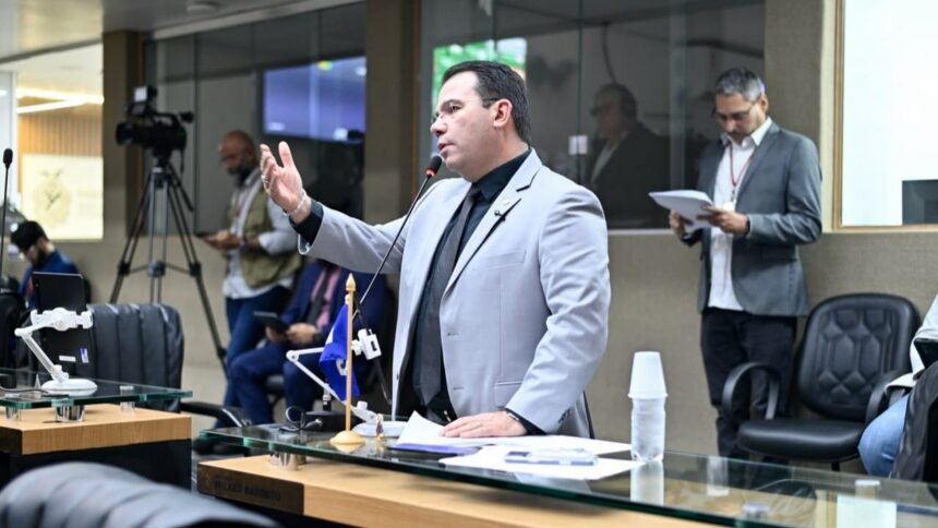 Wilker Barreto tem projeto aprovado para ampliar proteção de idosos em contratos de crédito