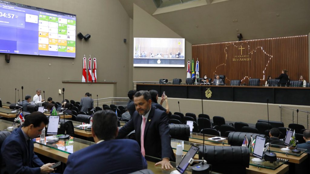 Propostas sobre assistência a diabéticos e segurança de pontes e viadutos tramitam na Aleam