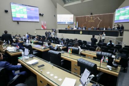 Leis da Aleam estabelecem medidas para enfrentar estiagem, queimadas e impactos ambientais no Amazonas