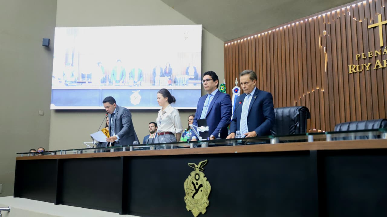 Assembleia Legislativa do Amazonas aprova 12 matérias durante sessão desta terça-feira