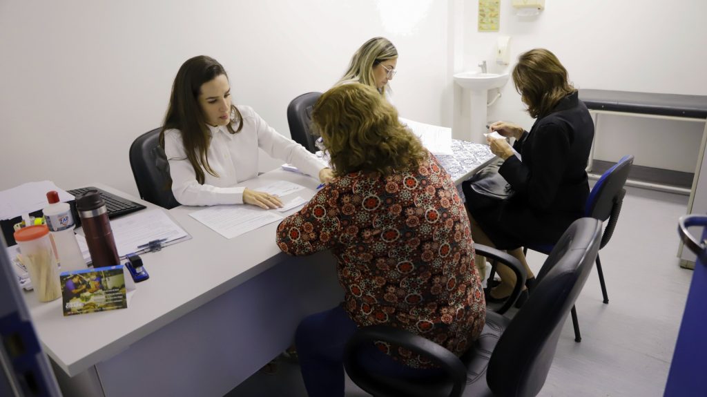 Aleam abre inscrições para a campanha Outubro Rosa com oferta de exames e consultas gratuitas para servidoras