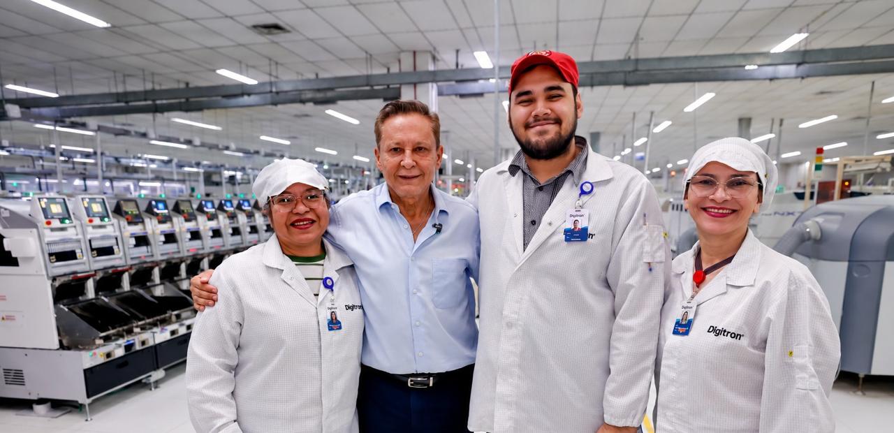 Presidente da Aleam, Adjuto Afonso, destaca Zona Franca e apoio à cultura no aniversário de Manaus