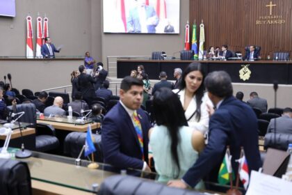 Na Aleam, deputados agradecem votos e fazem balanço das eleições durante sessão plenária