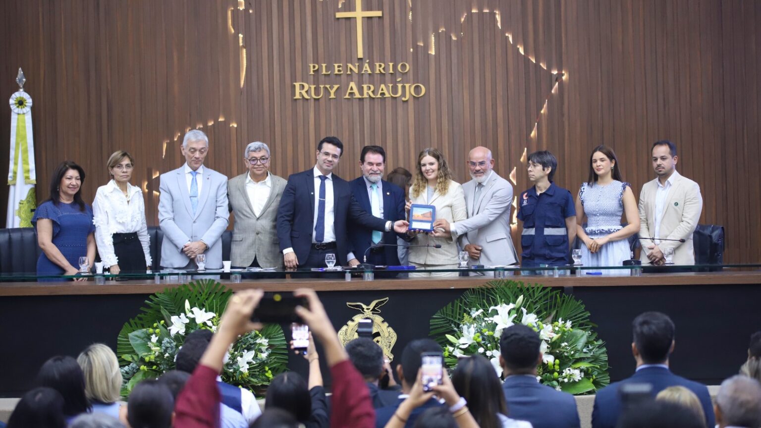 Cabo Maciel homenageia médicos do Amazonas com Sessão Especial na Aleam