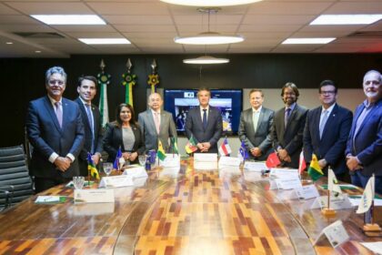 Presidente da Aleam, Adjuto Afonso, participa da 5ª Reunião da Diretoria Executiva da Unale, em Brasília
