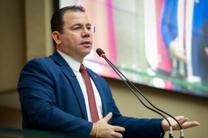 Wilker Barreto propõe destinar 30% de empréstimo de R$ 1 bilhão à infraestrutura do interior do Amazonas