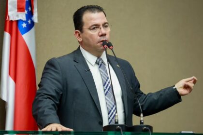 ‘A cada 60 dias, preciso cobrar o Estado’, diz Wilker Barreto sobre salários atrasados de profissionais de saúde em Tabatinga